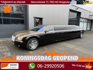 Chrysler 300C 3.5 V6 Stretch Limousine 120 Custom UNIEK! met Nieuwe APK – Inruil Mogelijk –