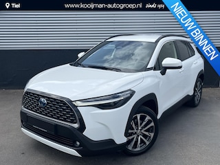 Toyota Corolla Cross Hybrid 200 Dynamic MEERDERE KLEUREN LEVERBAAR! Stoelverwarming, Navigatie, Elektrische achterklep, Achteruitrijcamera, LM velgen, Privacy glass, smart Key, All-season banden