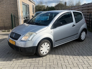 Citroën C2 1.1i Séduction leuke zuinig auto met een vol jaar apk koopje !