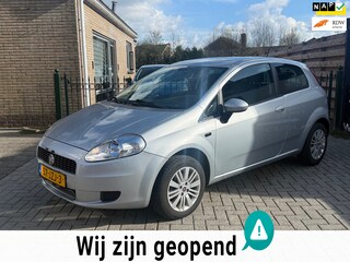 Fiat Punto Grande 1.4 Edizione Lusso | nieuwe apk keuring | airco | cruise | lm velgen |
