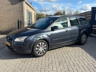 Ford Focus Wagon 1.6-16V Trend | rijd schakelt goed enkel zo meenemen | airco |