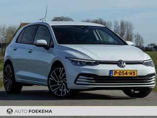 Volkswagen Golf 1.5 TSI Life LED 18" ACC Lane assist