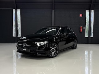 Mercedes-Benz A-klasse 250 e|AMG|PANO|SFEER|360|LED|DODEHOEK|
