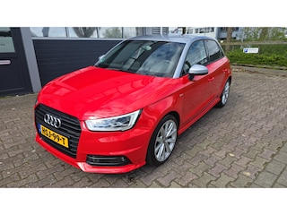 Audi A1 SPORTBACK 1.0 TFSI Advace S - LINE
