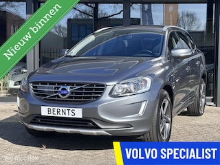 Volvo XC60 D3 Momentum|Adaptivecruisecontrol|BLIS|Keyless|Trekhaak