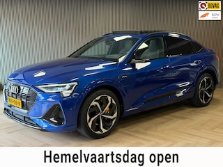Audi E-tron 55 quattro S edition 95 kWh AUT. PANORAMADAK CAMERA VIRTUAL COCKPIT NAVI LEDER APPLE CARPLAY STOELVERWARMING