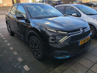 Citroën C4 Feel Pack 50 kWh | Navigatie By App | Achteruitrijcamera | Apple Carplay | Android Auto | !!