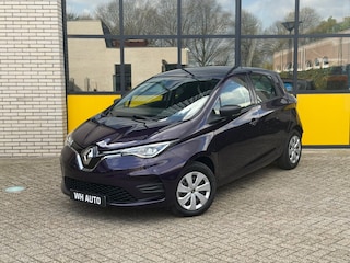 Renault Zoe Incl ACCU !! R110 Day & Night Carshare,4 seizoenen banden stoel en stuurwiel verwarming 52 kWh