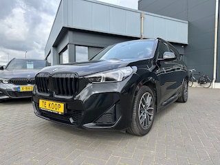 BMW X1 sDrive 1.8i Aut. M-Sportpakket Leder schuifdak Trekhaak