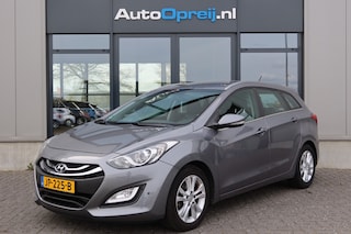 Hyundai i30 1.6 GDI i-Vision Wagon 135pk Clima, NAVI, Camera, Cruise, PDC