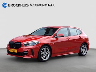 BMW 118i M-Sport | 17 inch | Virtual Cockpit | LED | Navigatie | Cruise Control | Airco (automatisch) | Lichtmetalen velgen 5-spaaks 17" | M Aerodynamica