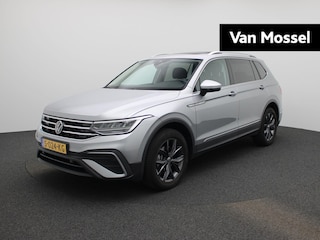 Volkswagen Tiguan 1.5 TSI Life Business 7p. 150 PK| Origineel Nederlands | 1e Eigenaar | Trekhaak | Panoramadak | 3e zitrij | Stoelverwarming | Achteruitrijcamera | Climatronic