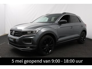 Volkswagen T-Roc 1.5 TSI 150pk DSG Sport Business R | R-Line | Winterpakket | 19" Velgen |