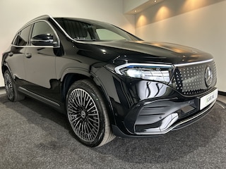 Mercedes-Benz EQA 350 4MATIC AMG Line 67 kWh Facelift Advanced, Distronic, LMV 20'' Soh (batterijcheck) Waarde 98,1 %
