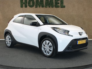 Toyota Aygo 1.0 VVT-i MT Play - ORIGINEEL NEDERLANDSE AUTO - APPLE CARPLAY/ANDROID AUTO - AIRCO - MULTIMEDIAVOORBEREIDING - CRUISE CONTROL - ACHTERUITRIJCAMERA