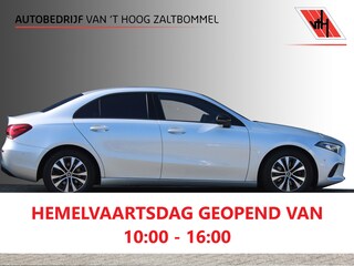 Mercedes-Benz A-klasse 200 AUT7 Business Solution NIGHT PAKKET WIDESCREEN TREKHAAK