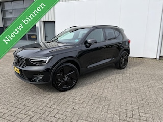 Volvo XC40 2.0 B3 Black Edition Ultra|ACC|Pano|el.bed.st|HK audio|360* cam.