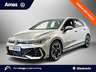 Volkswagen Golf 1.5 eTSI 150pk DSG R-Line Edition | Dodehoeksensoren | Matrix LED | Stuurverwarming