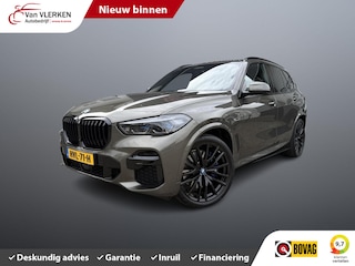 BMW X5 xDrive45e M SPORT SKYLOUNGE 22 inch