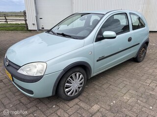 Opel Corsa 1.0-12V