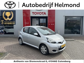 Toyota Aygo 1.0-12V Comfort | Allweather banden | Airco | Perfecte eerste auto