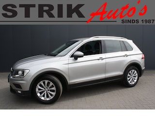 Volkswagen Tiguan 1.5 TSI ACT Comfortline Business - RIJKLAAR - NAVIGATIE - PDC - TREKHAAK - 2e EIGENAAR