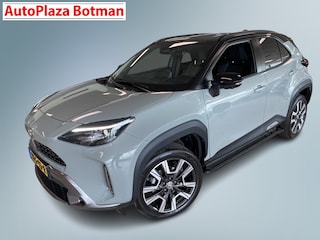 Toyota Yaris Cross 1.5 Hybrid 130 Launch Edition | Rondom zicht camera | HUD