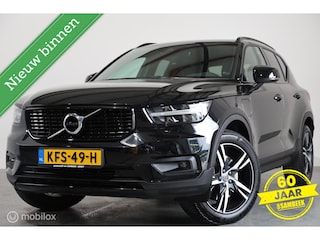 Volvo XC40 1.5 T5 R-Design - Camera - Adaptieve Cruise - Navi