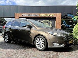 Ford Focus Wagon 1.0 Titanium Keyless Cruise Control Stoelverw. Navi PDC 16''LM