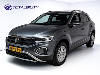 Volkswagen T-Roc 1.0 TSI 116 PK Business Edition | Stoelverw. | Apple Carplay / Android auto | PDC V+A Automatisch inparkeren, Climate control, All season banden, Extra getint glas achter