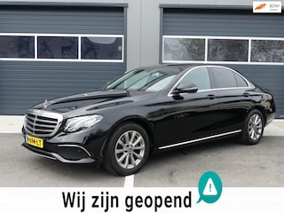 Mercedes-Benz E-klasse 200 d Automaat / Navigatie / Xenon / LED / Leder / Trekhaak / Unieke Km Stand / Dealer Onderhouden