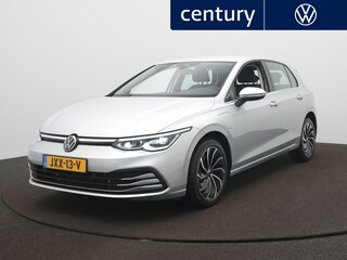 Volkswagen Golf 1.4 eHybrid Style DSG / Adaptive cruise / Navi / Achteruitrijcamera / Sfeerverlichting