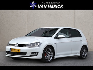 Volkswagen Golf 1.4 TSI ACT R-Line 150Pk Automaat | Achteruitrijcamera | ACC | Trekhaak