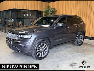 Jeep Grand Cherokee 3.6 Overland. Leer. Navi. Apple-carplay. Trekhaak. Van eerste eigenaar. BTW.
