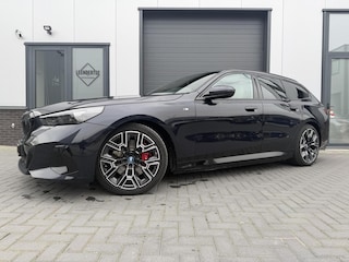 BMW i5 Touring eDrive40 84 kWh