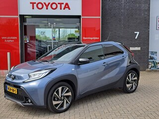 Toyota Aygo ENVY AUTOMAAT APPLE/ANDROID AUTO STOEL VERWARMING LM-VELGEN LED