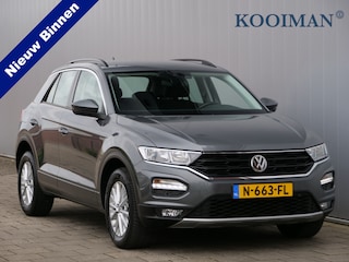 Volkswagen T-Roc 1.0 TSI Style 116 Pk Apple Carplay / PDC / Climate control / Stoelverwarming