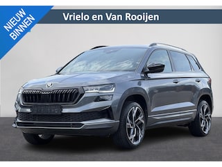 Skoda Karoq 1.5 TSI Sportline | Automaat | Clima | Stuur/Stoelverwarming | Cruise | Carplay | Navi | Pano | ( Vestiging - Nieuwegein )