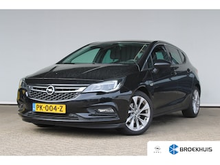 Opel Astra 1.4 Innovation | Trekhaak | Stoel en stuurverwarming | Dodehoek-detectie | Achteruitrijcamera |