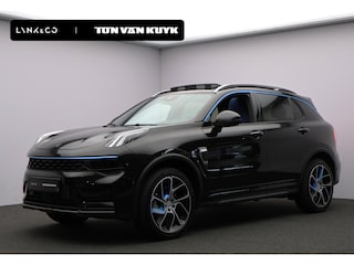 Lynk & Co 01 1.5 / Camera / Adaptive Cruise / Panoramadak / Dodehoekdetectie / Stoelverwarming / Autom. bestuurdersstoel / Navi / Trekhaak mogelijk /