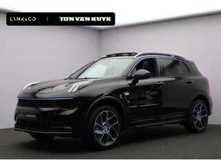 Lynk & Co 01 1.5 / Camera / Adaptive Cruise / Panoramadak / Dodehoekdetectie / Stoelverwarming / Autom. bestuurdersstoel / Navi / Trekhaak mogelijk /