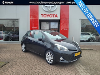 Toyota Yaris 1.5 Full Hybrid Dynamic | Trekhaak | LM Velgen | Goed onderhouden |