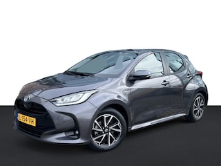 Toyota Yaris 1.5 Hyb. Dynamic | Trekhaak | Navigatie | All seasonbanden