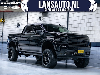 Chevrolet Silverado High Country 3.0L Duramax | 6" Liftkit | Widebody