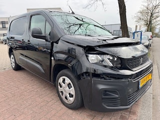 Peugeot Partner 1.5 BlueHDi 100 L2 3zits Airco,Cruisecontrol VOORSCHADE