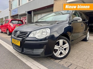 Volkswagen Polo 1.4-16V Trendline CLIMA LMV 5DRS RIJDT GOED APK