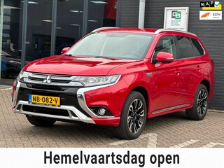 Mitsubishi Outlander 2.0 PHEV Premium/2de EG/CAMERA/TEREKHAAK/NAP