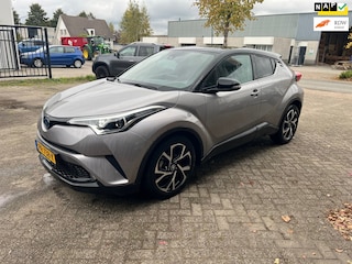 Toyota C-HR 1.8 Hybrid Bi-Tone