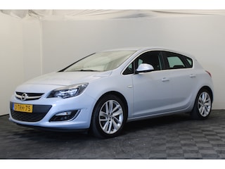 Opel Astra 1.4 Turbo Sport