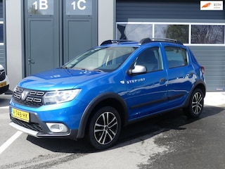 Dacia Sandero 0.9 TCe SL Stepway Automaat Hoge instap Airco Trekhaak 5-Drs Cruise Control Lage Km Stand